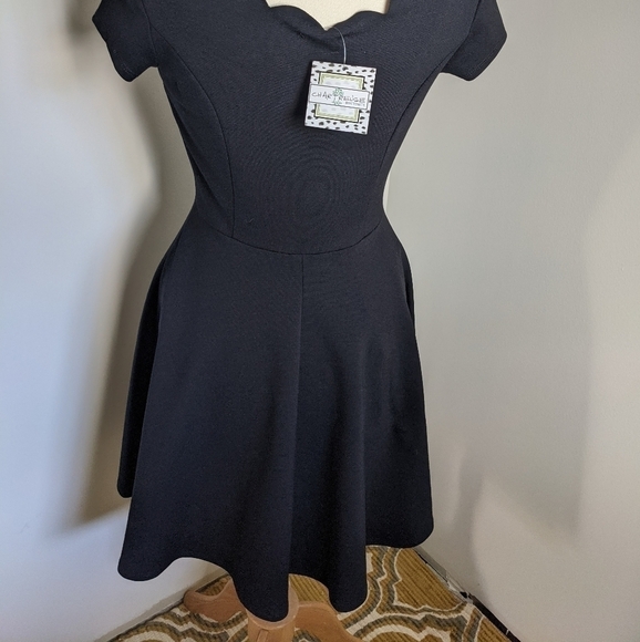 Nwt LBD Black Stretch Ponte Dress with Scallop - Picture 2 of 13